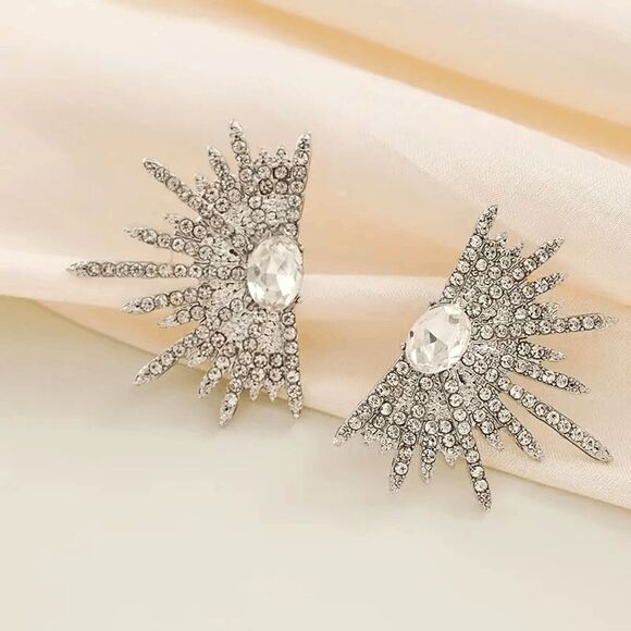 Diamond Starburst Stud Earrings - Picture 3 of 6